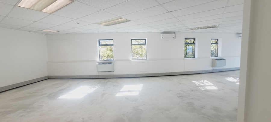 Commercial Property for Sale in Plattekloof Western Cape
